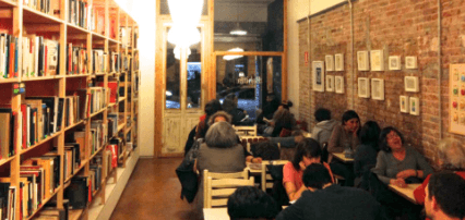 10 librerías cafeterías en Barcelona con mucho encanto 10 librerías cafeterías en Barcelona con mucho encanto