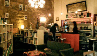 10 librerías cafeterías en Barcelona con mucho encanto 10 librerías cafeterías en Barcelona con mucho encanto
