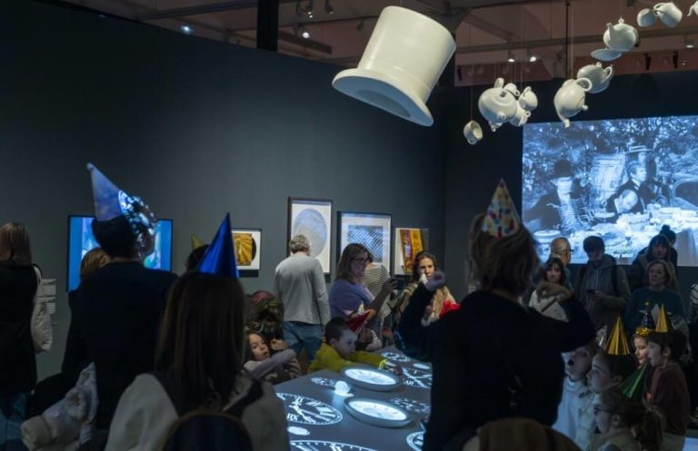 Noche de Alicia Caixa Fòrum