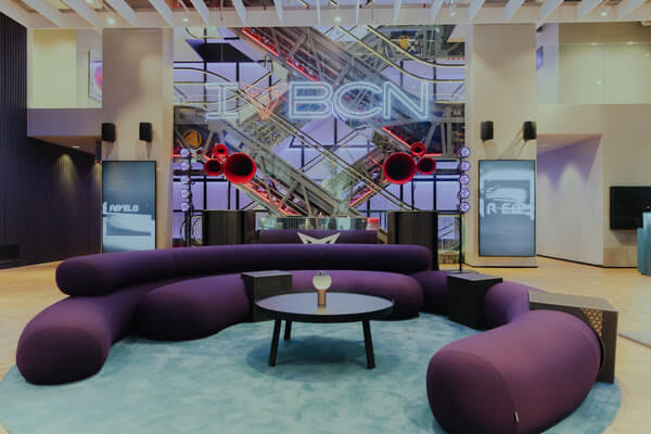 Poetrònica casa seat