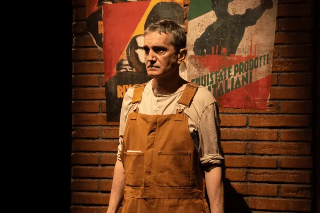 El lladre de llibretes critica